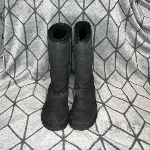 UGG Australia Black Classic Tall Boots C1 - Picture 5 of 11